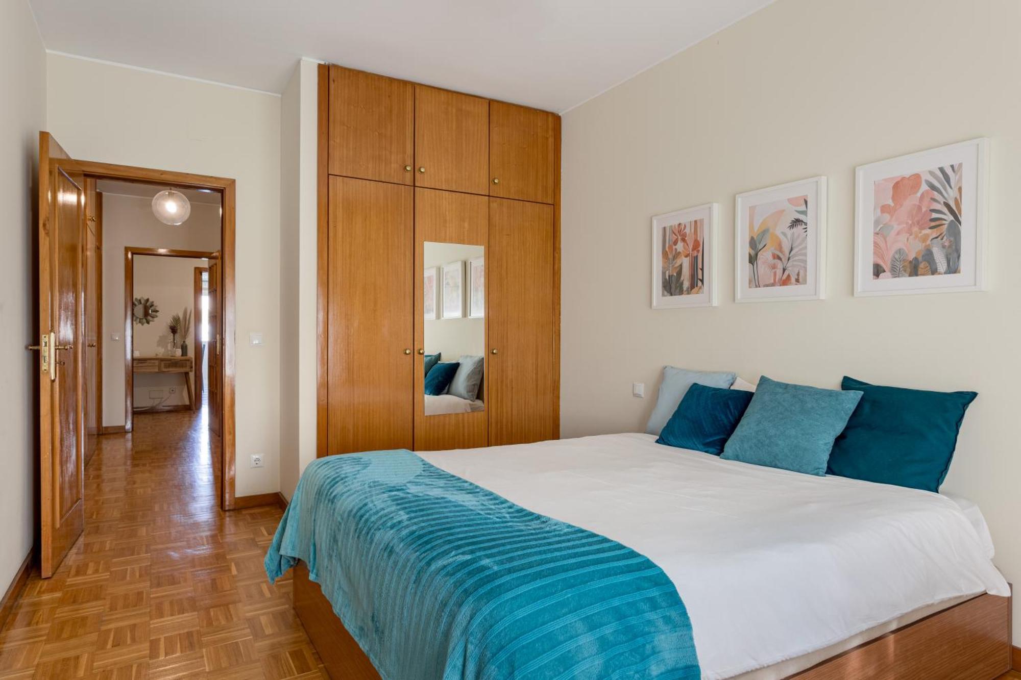 Joivy Stylish City Centre Flat With Parking Maía Exterior foto